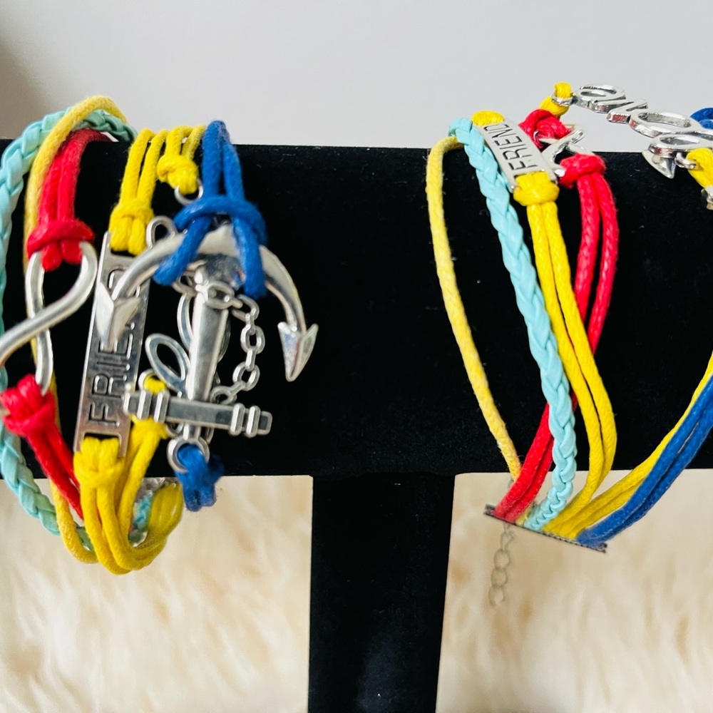 Friendship bracelets - Picture 3 of 6